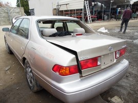 2000 TOYOTA CAMRY LE BEIGE 3.0L AT Z18446